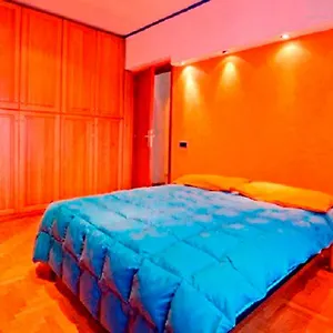 Appartamento Julias Domus, T Apartment, Metro C, Roma
